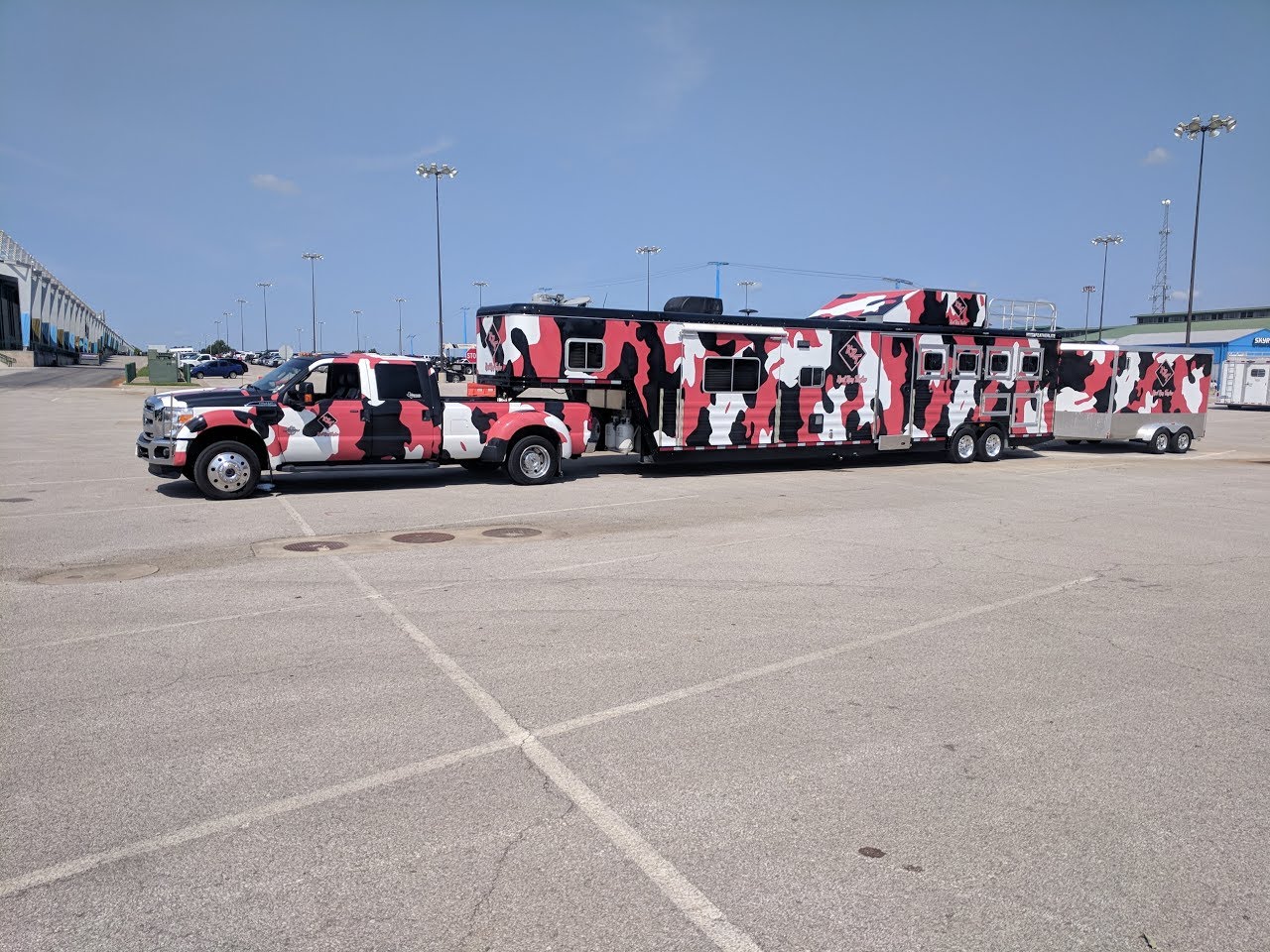 020c073a16a4167262e90cdfd9ca03d18c488451-1S_1280